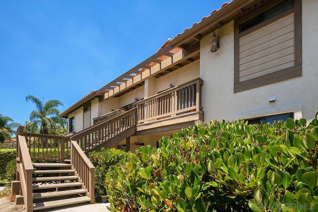 Foto del edificio - 12550 Carmel Creek Rd