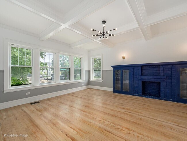 Foto del edificio - 3500 N Hamilton Ave