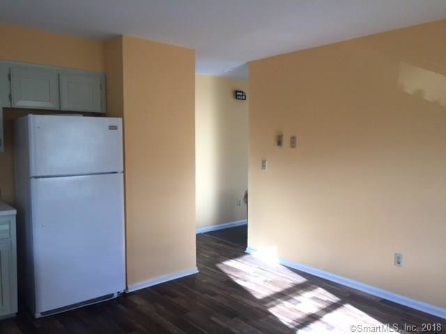 Foto del edificio - 4 Villaway Rd