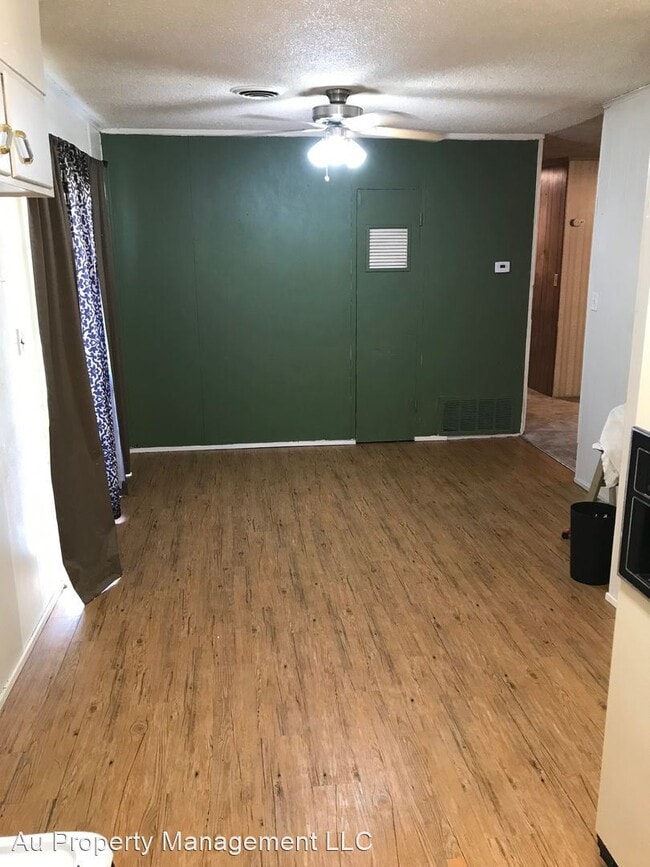 Building Photo - 3 br, 1 bath House - 3110 Palm