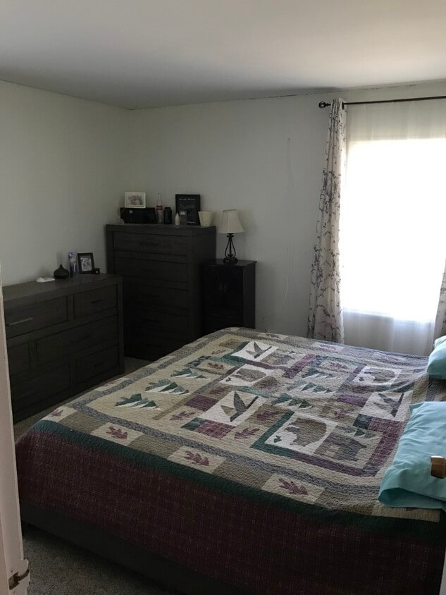 Primary Photo - Nice home, great price!