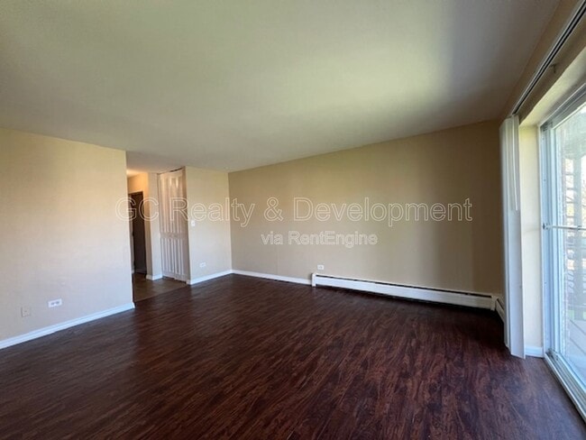 Building Photo - 838 College Blvd