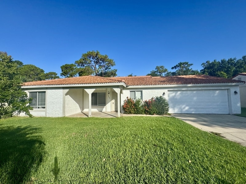 Primary Photo - 5225 Wildflower Rd