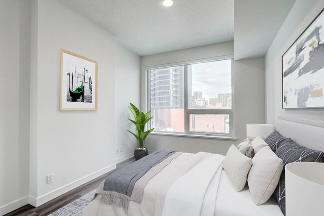 Building Photo - 1221 Macleod Trl SE