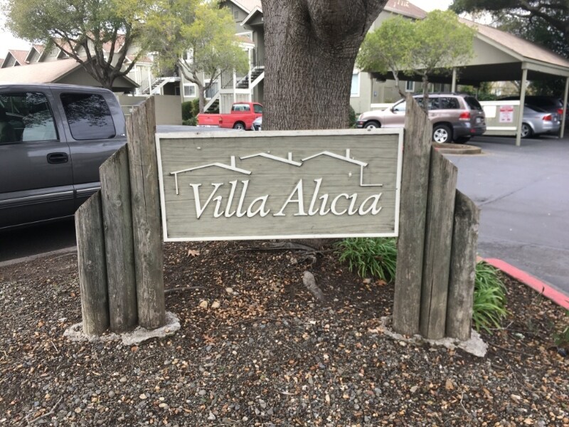 Primary Photo - 776 Santa Alicia Dr