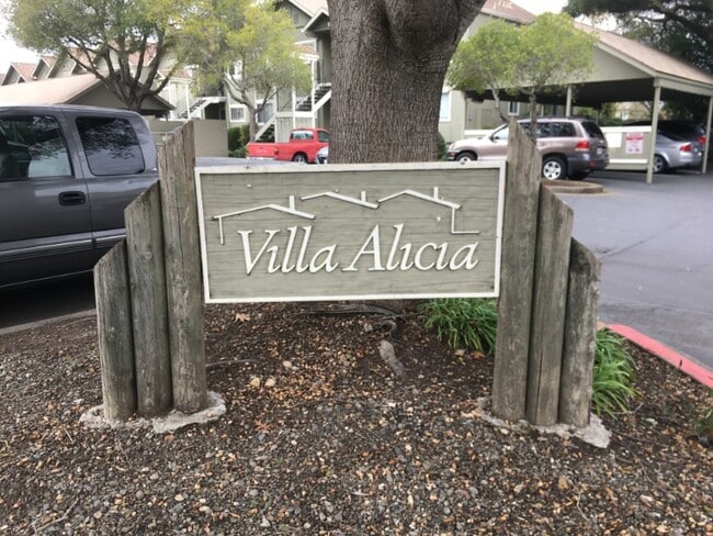 Building Photo - 776 Santa Alicia Dr Building Photo - 776 Santa Alicia Dr