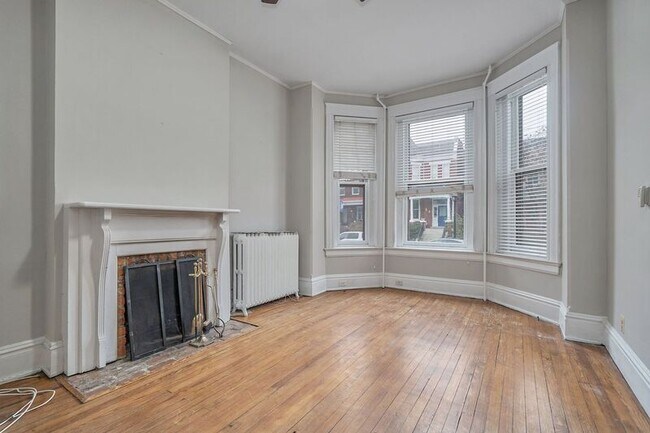 Foto del edificio - 2236 W Grace St