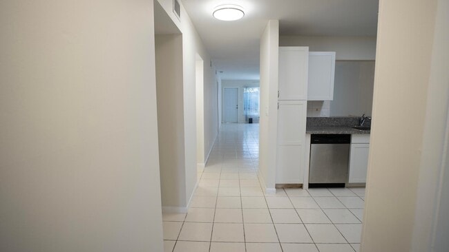 Building Photo - 9110 Fairbanks Ln