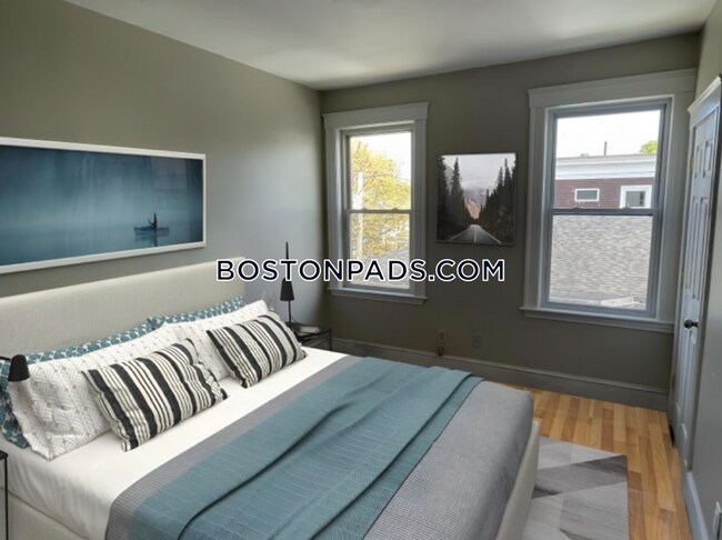 Building Photo - 240 Allston St