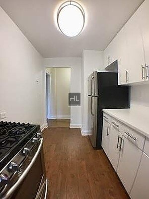 Building Photo - 5101 39th Ave