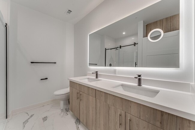 Building Photo - Lumen Luxury Lofts