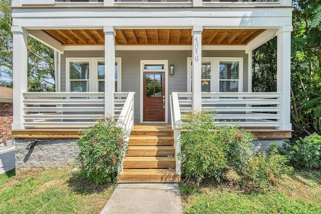 Building Photo - 1109 Cecilia Ave