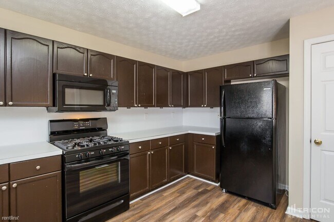 Building Photo - 158 Starlyn Dr
