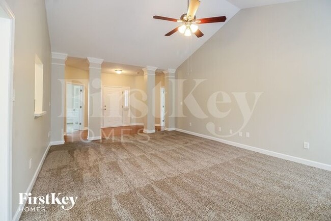 Building Photo - 4309 Southern Oak Dr