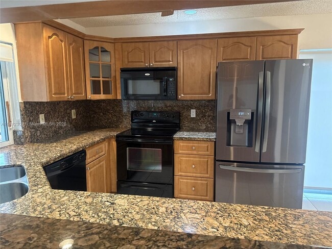 Foto del edificio - 928 SW 149th Terrace