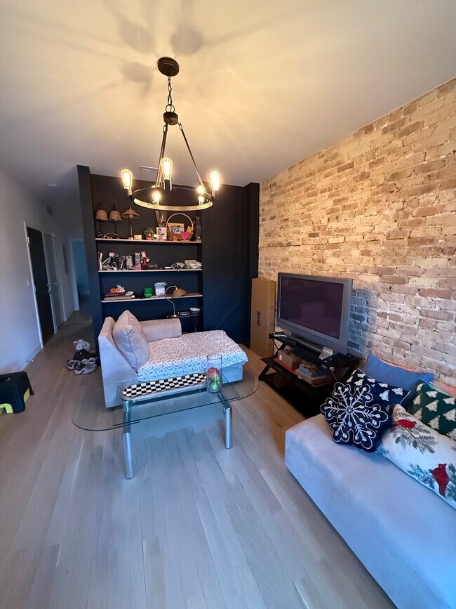 Foto del edificio - 927 N Mozart St