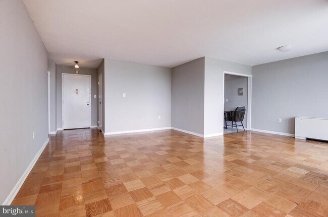 Foto del edificio - 10500 Rockville Pike