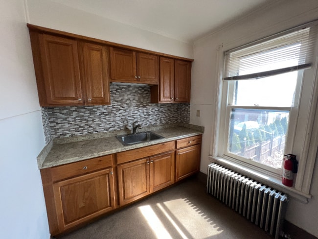 Foto del edificio - 1320 Hamilton St