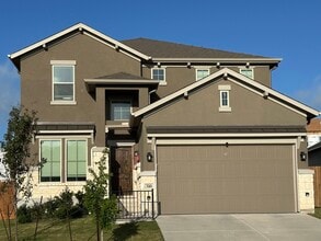 Building Photo - 316 Greenway Dr