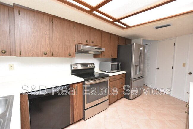 Foto del edificio - 4653 San Paulo Ct