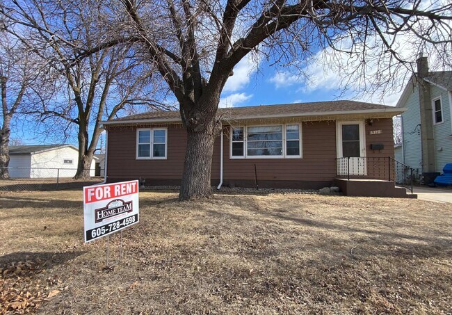 Foto del edificio - 912 N Kiwanis Ave