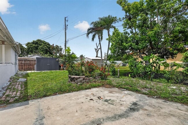 Building Photo - 17001 NW 53rd Ct