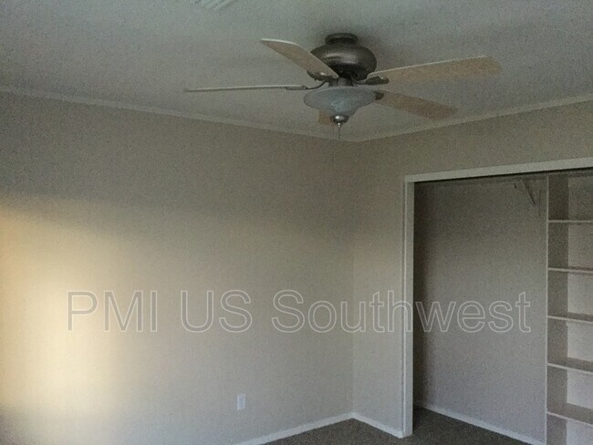 Building Photo - 1681 Shamrock Rd
