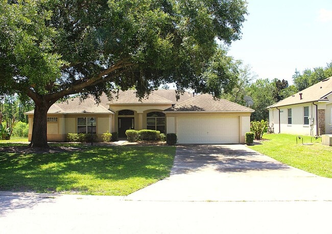 Lovely home in the Twin Lakes Subdivision Deltona - Lovely home in the Twin Lakes Subdivision Deltona