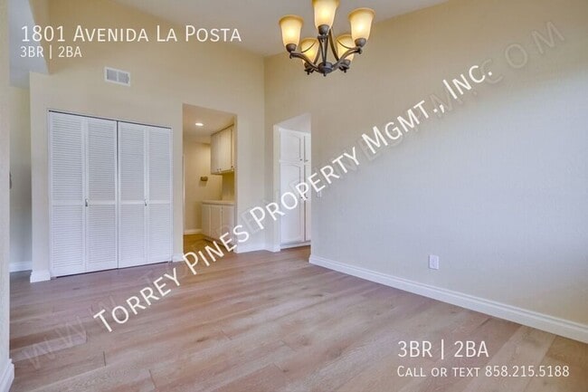 Building Photo - 1801 Avenida La Posta