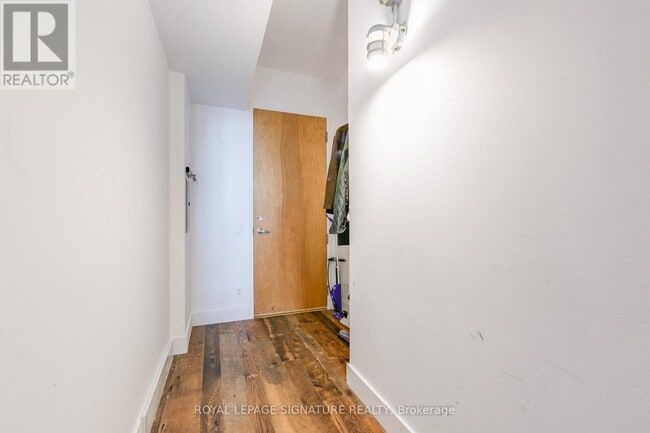 Building Photo - 155 Dalhousie St