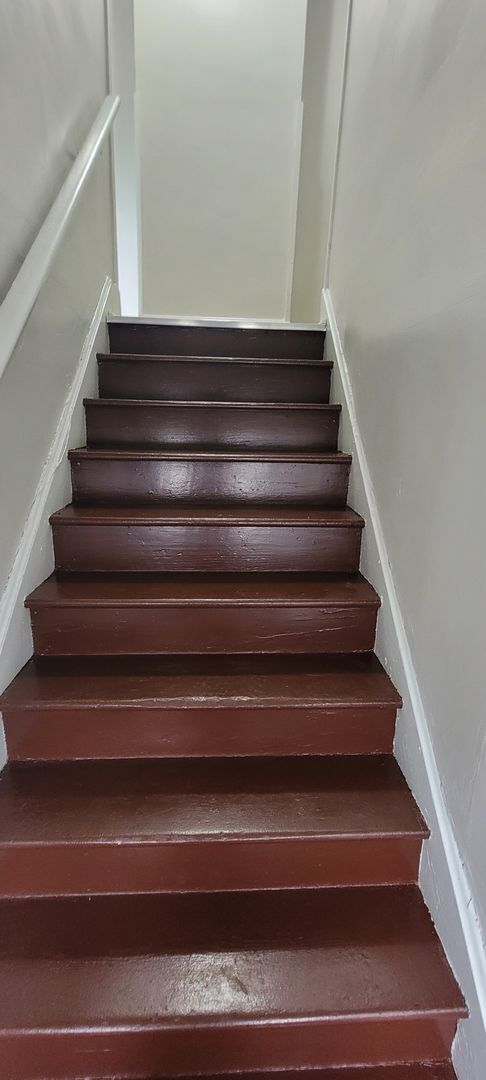 Foto del edificio - Westside Spacious Two Bedroom Two Story Du...