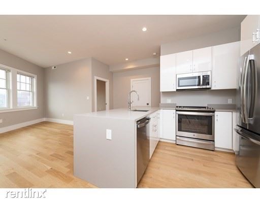 Foto del edificio - 1 br, 1 bath Condo - 723 Centre St, 4 Unit 4