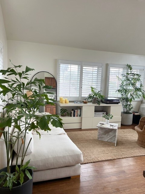 Foto del edificio - 202 Dimmick Ave