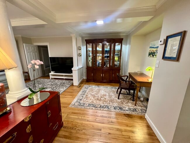 Foto del edificio - 111 Fort Hale Rd