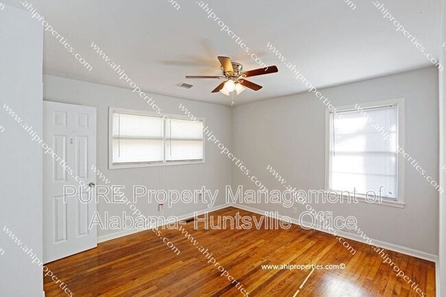 Building Photo - 505 Mastin Lk Rd NW