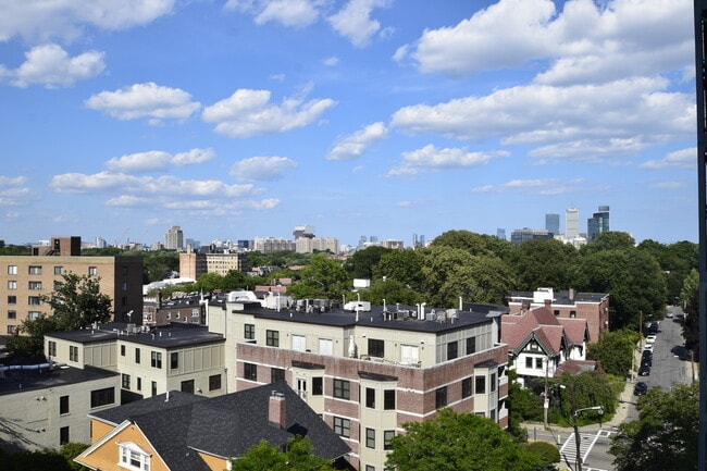 Building Photo - 50 Longwood Ave