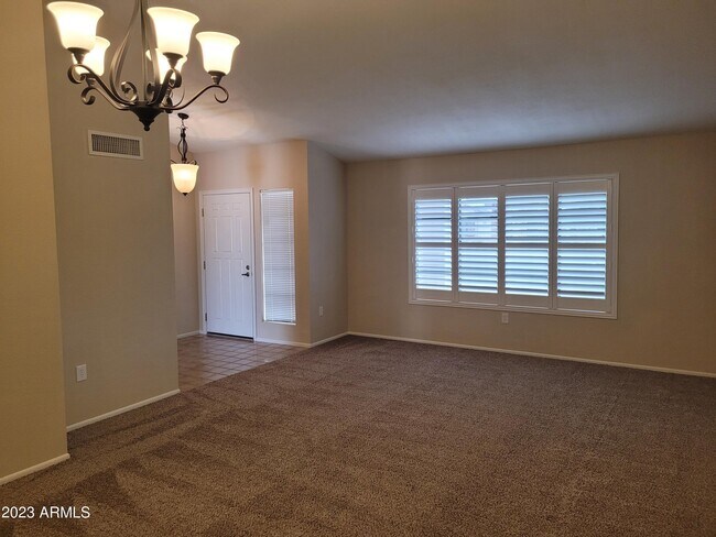 Building Photo - 13546 W Spring Meadow Dr