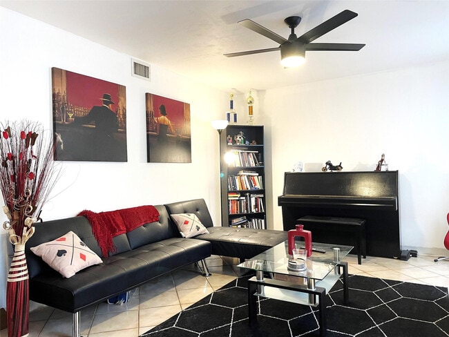 Foto del edificio - 42 Matador Ln