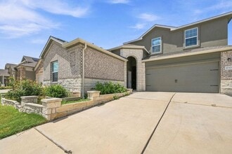 Building Photo - 1733 Catahoula Dr