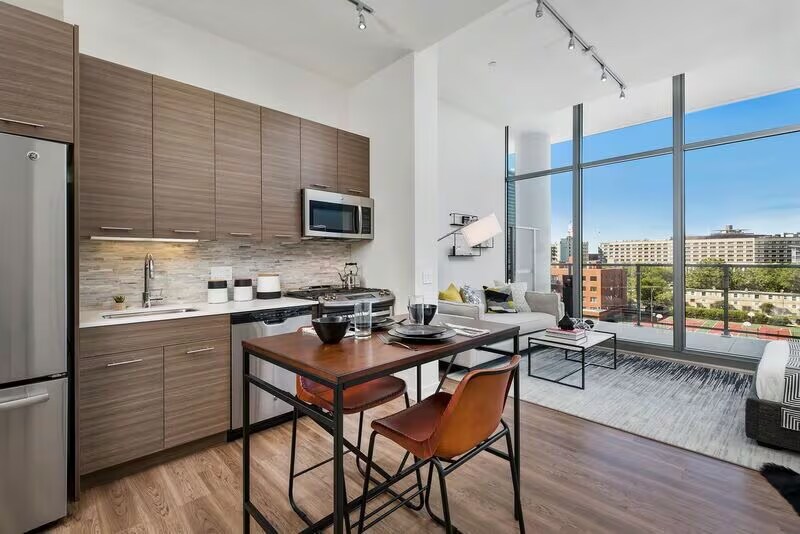 Foto principal - 339 W Chestnut St