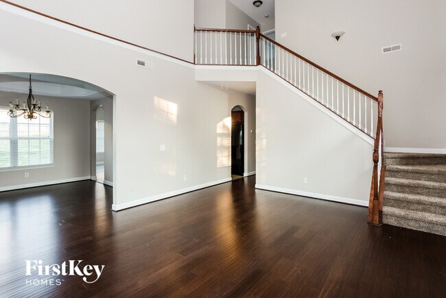 Foto del edificio - 8414 Dawson Ln