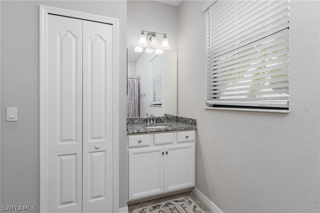 Building Photo - 4260 Raffia Palm Cir