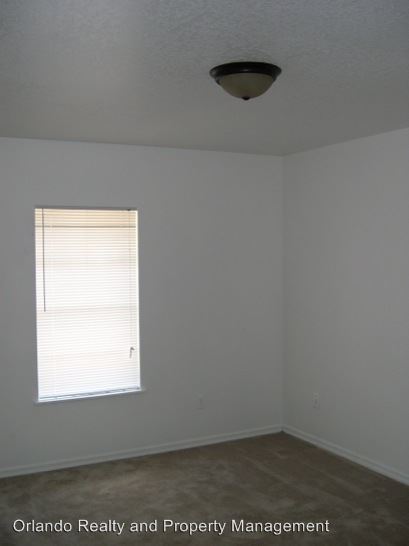 Building Photo - 307 Enka Ave