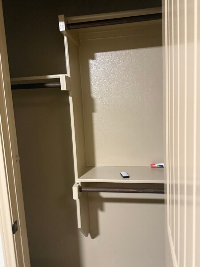 Foto del edificio - 1829 Lark Ln