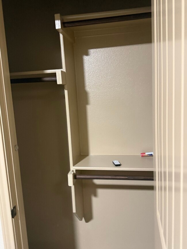 Building Photo - 1829 Lark Ln