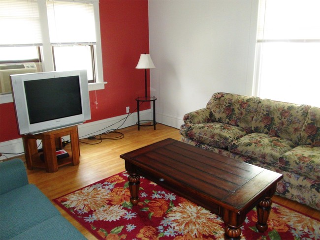 Foto del edificio - 509 2nd St NW
