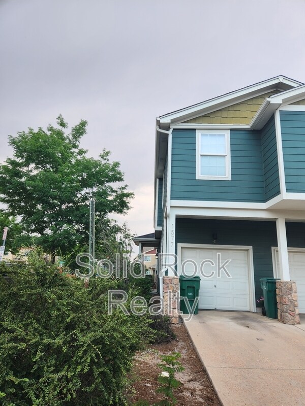 Primary Photo - 1577 Monterey Rd