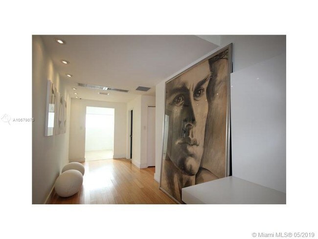 Building Photo - 5151 Collins Ave