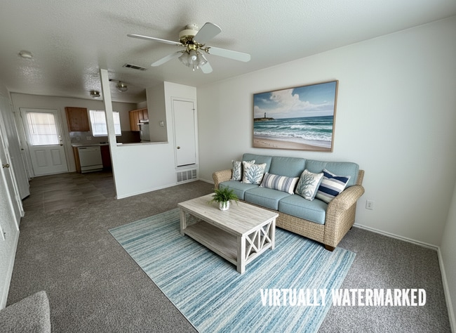 Foto del edificio - 4503 Jeff Scott Dr