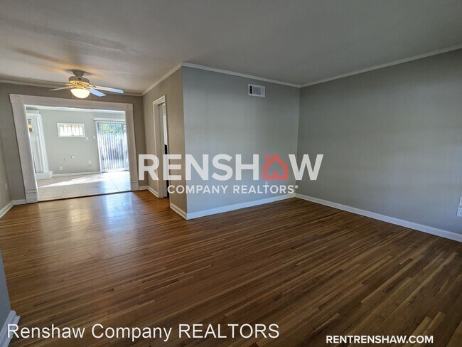 Foto del edificio - 3 br, 1 bath House - 4721 Given Ave